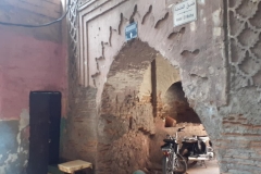 أحدةأبواب بزقاق في مراكش