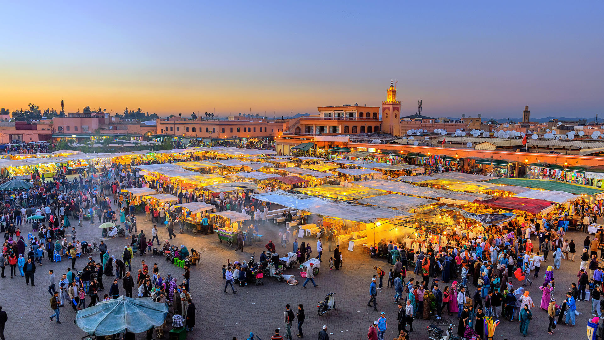 السياحة في المغرب .. تراجع المداخيل بـأزيد من النصف سنة 2020