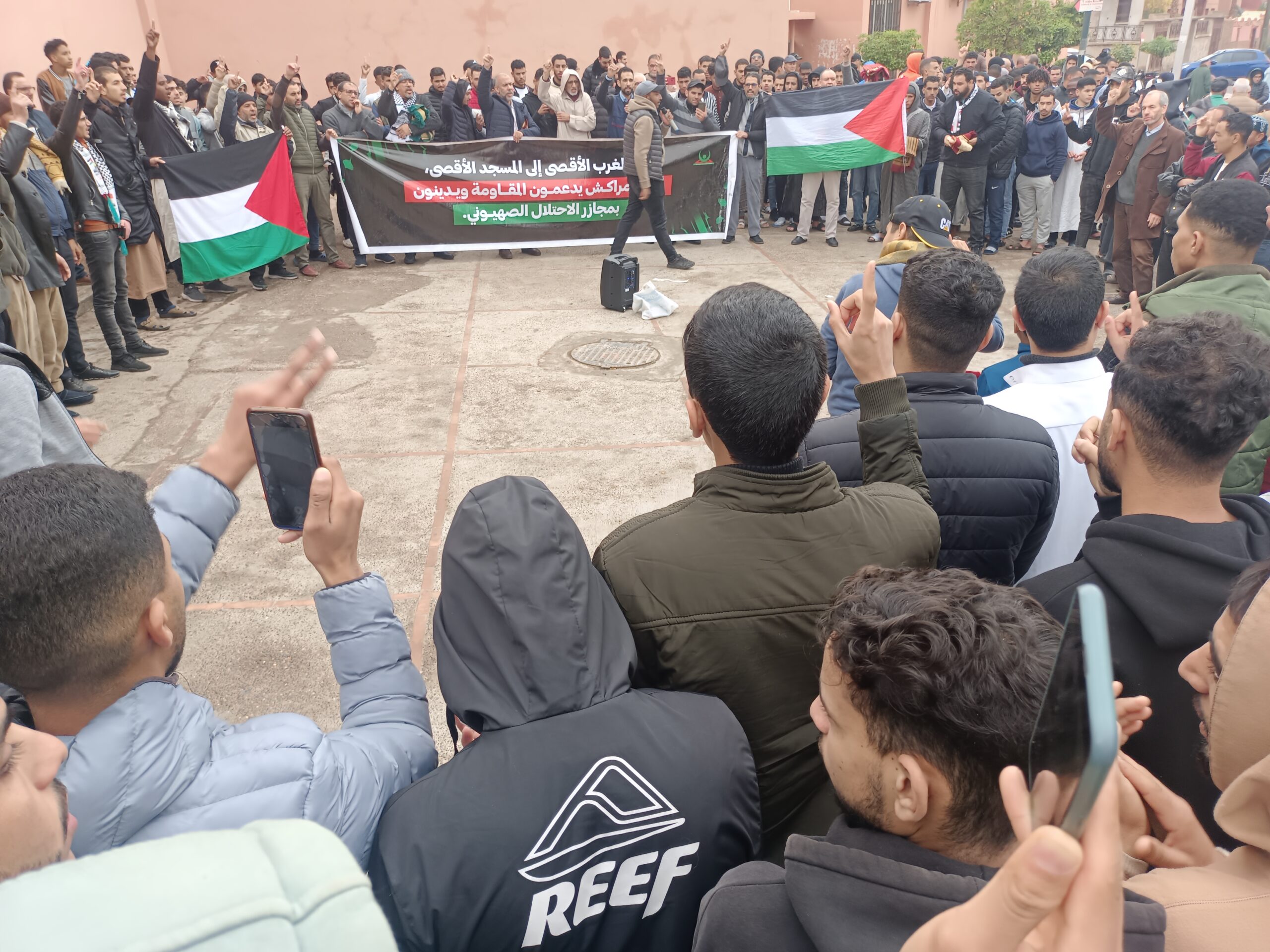 بعد صلاة الجمعة… أبناء مراكش ينظمون وقفة تضامنية مع الشعب الفلسطيني